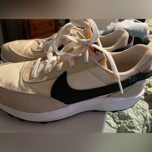 Nike Waffle debut running shoes